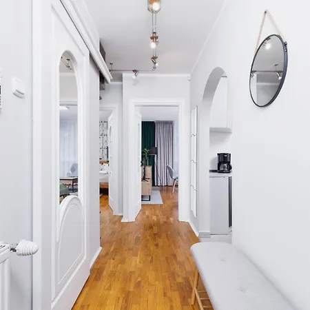 Apartment Modern Apartments Cracow Lagiewniki By Renters Krakow