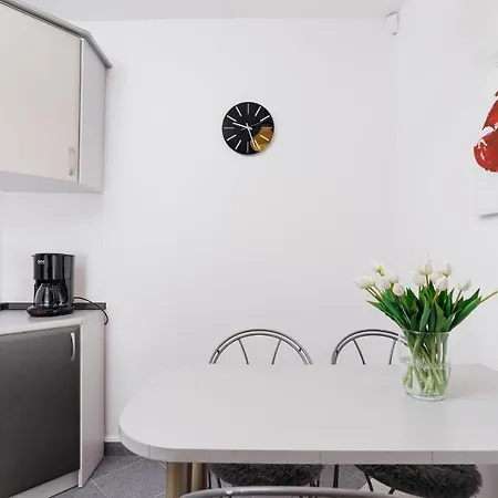Modern Apartments Cracow Lagiewniki By Renters 公寓 克拉科夫